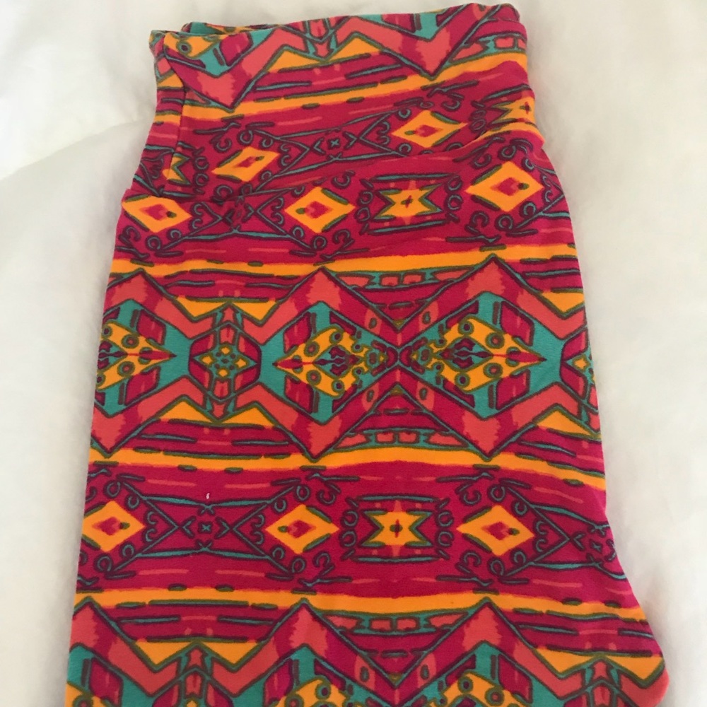 Lularoe One Size Leggings.